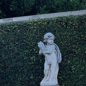 Meet your Posher, Ashlr